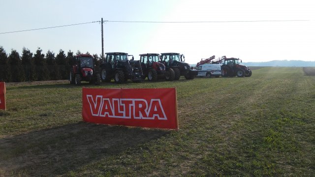 Valtra Demo Show